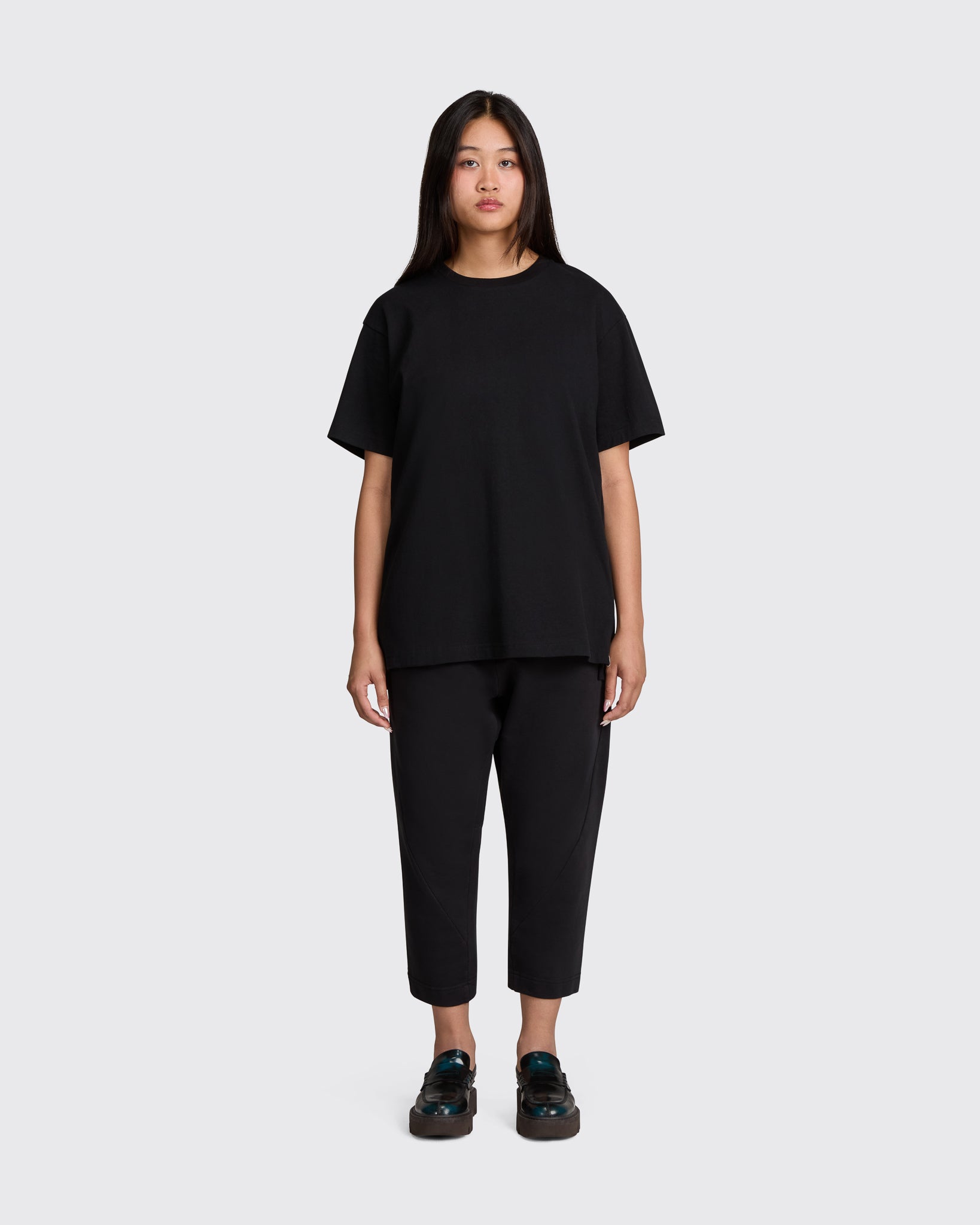 Lightweight Sweatpants in Black