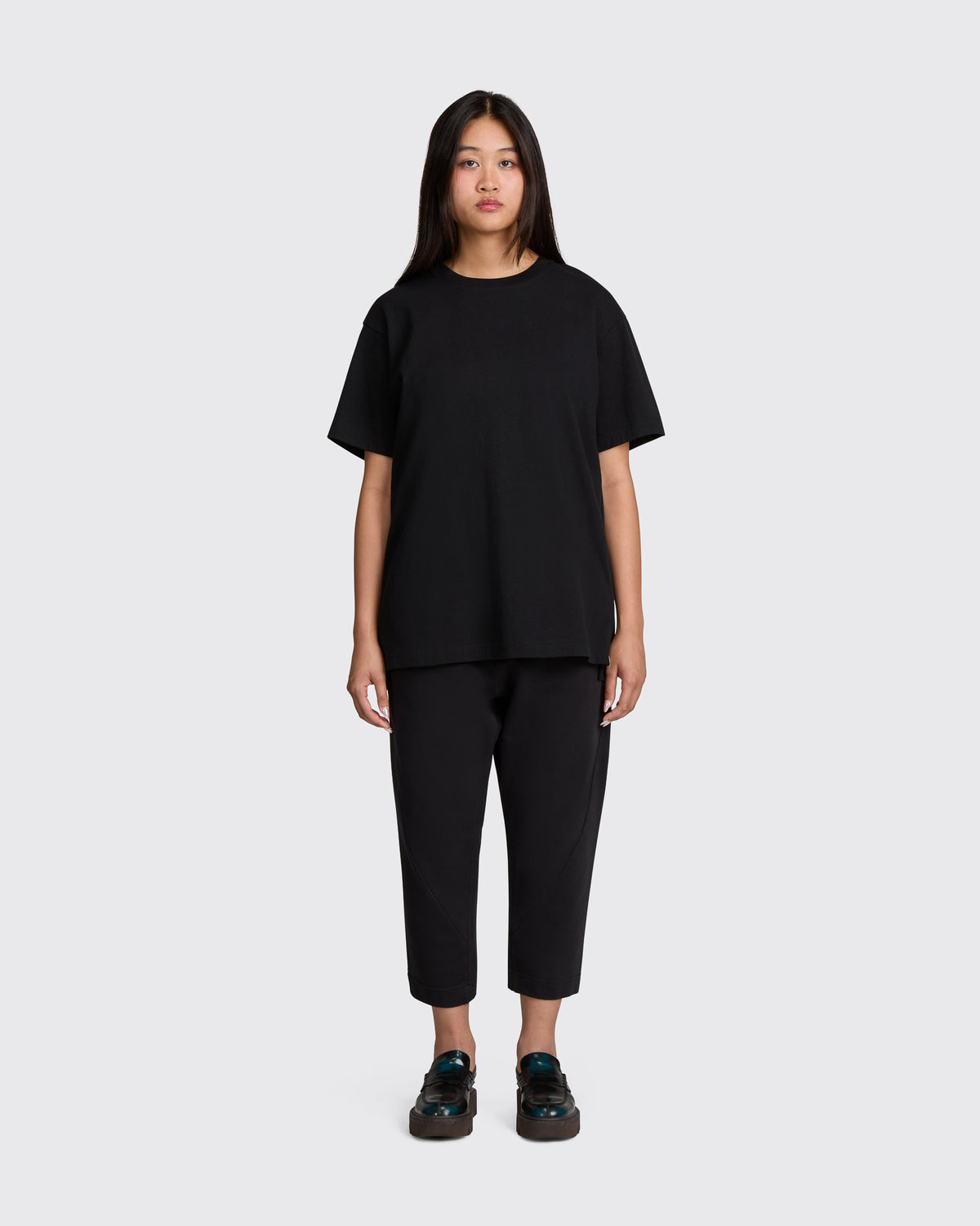 Lightweight Sweatpants in Black