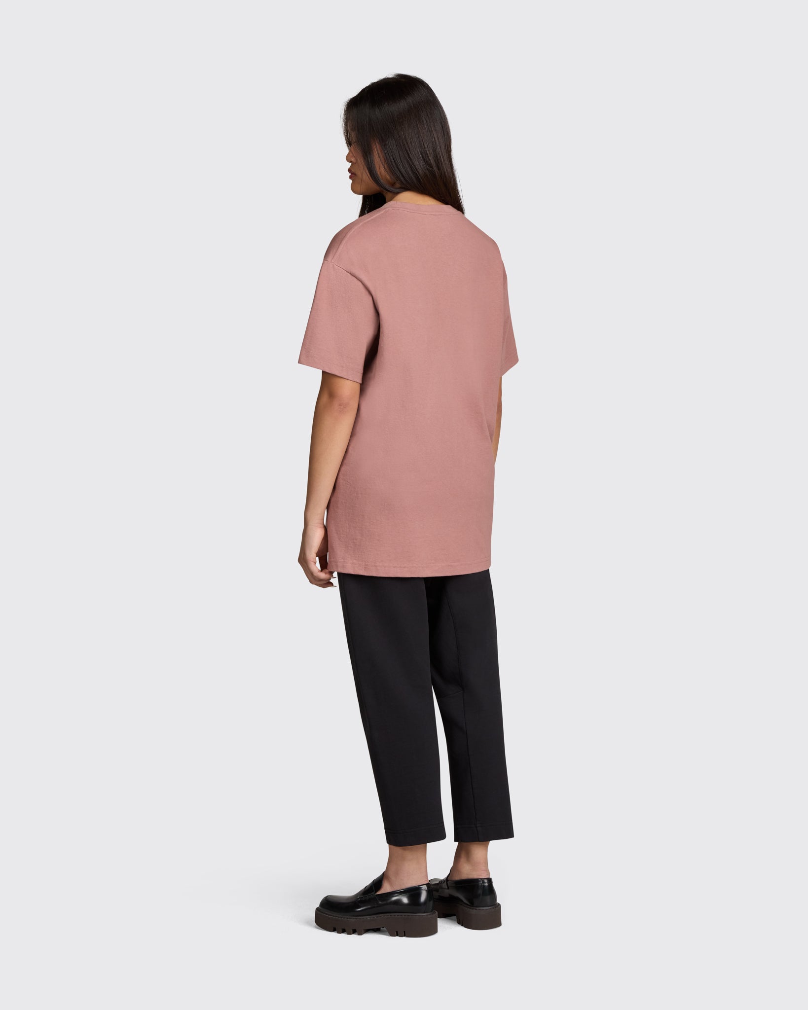 Midweight Crewneck T-shirt in Pink - Image 3