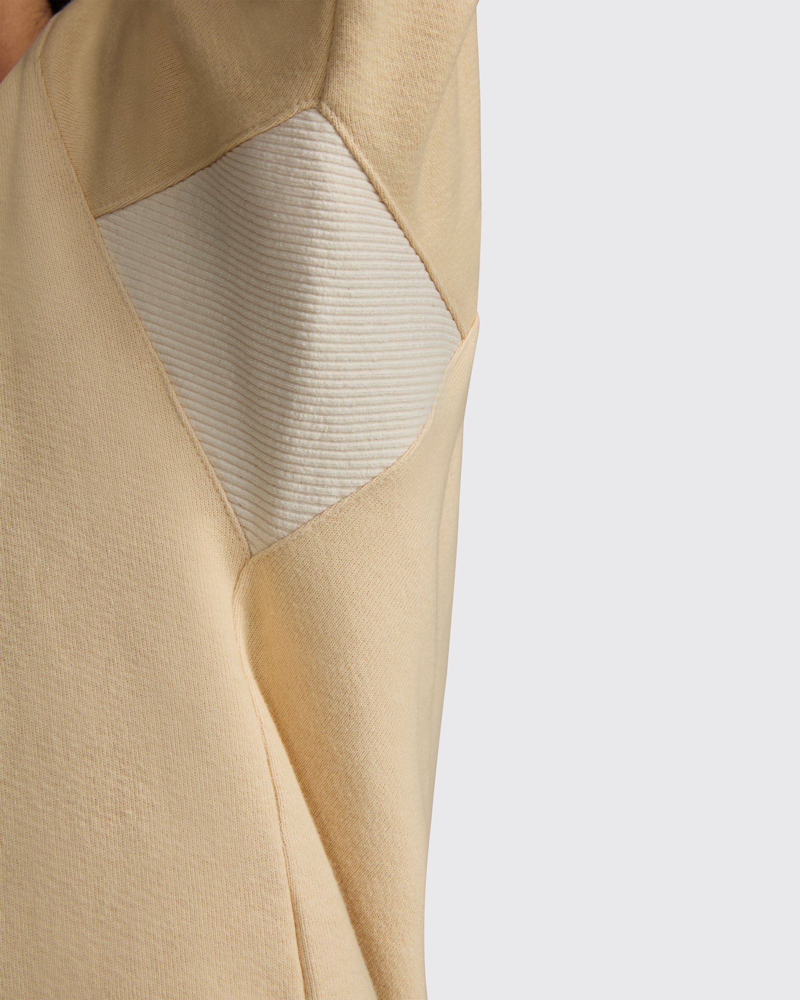 Heavyweight Crewneck Sweatshirt in Cream